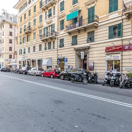 Il Mondo In Una Stanza Génova Exterior foto